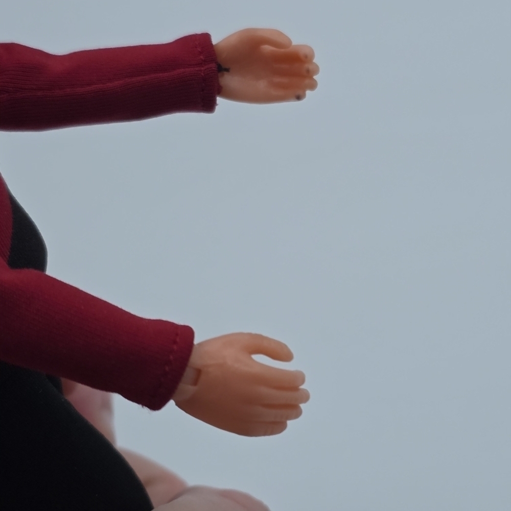 Diamond Select Star Trek The Next Generation Retro Captain Picard Toy Figure - Picture 4 of 10